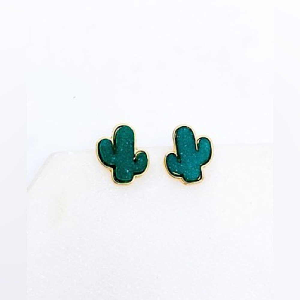 Green cactus earrings